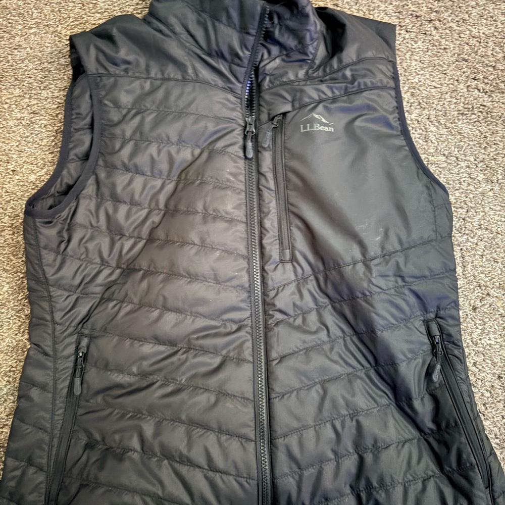 L.L. Bean Black PrimaLoft Packaway Vest